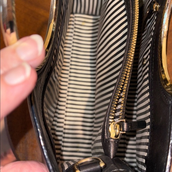 Kate Spade satchel Crossbody bag leather black goldtone round ring handles EUC - Picture 14 of 17
